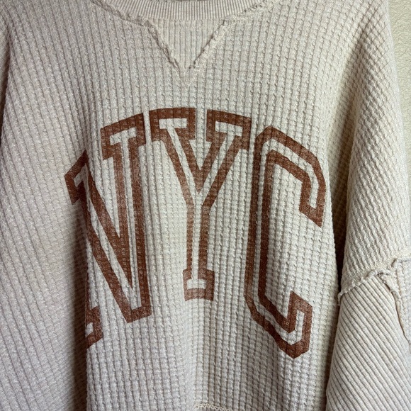 NWT AE Big Hug Crew Neck Waffle Oversize Sweatshirt size M - Picture 2 of 8